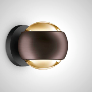 IO Verticale Wall Light - Modern Geometric Wall Sconce for Living Spaces